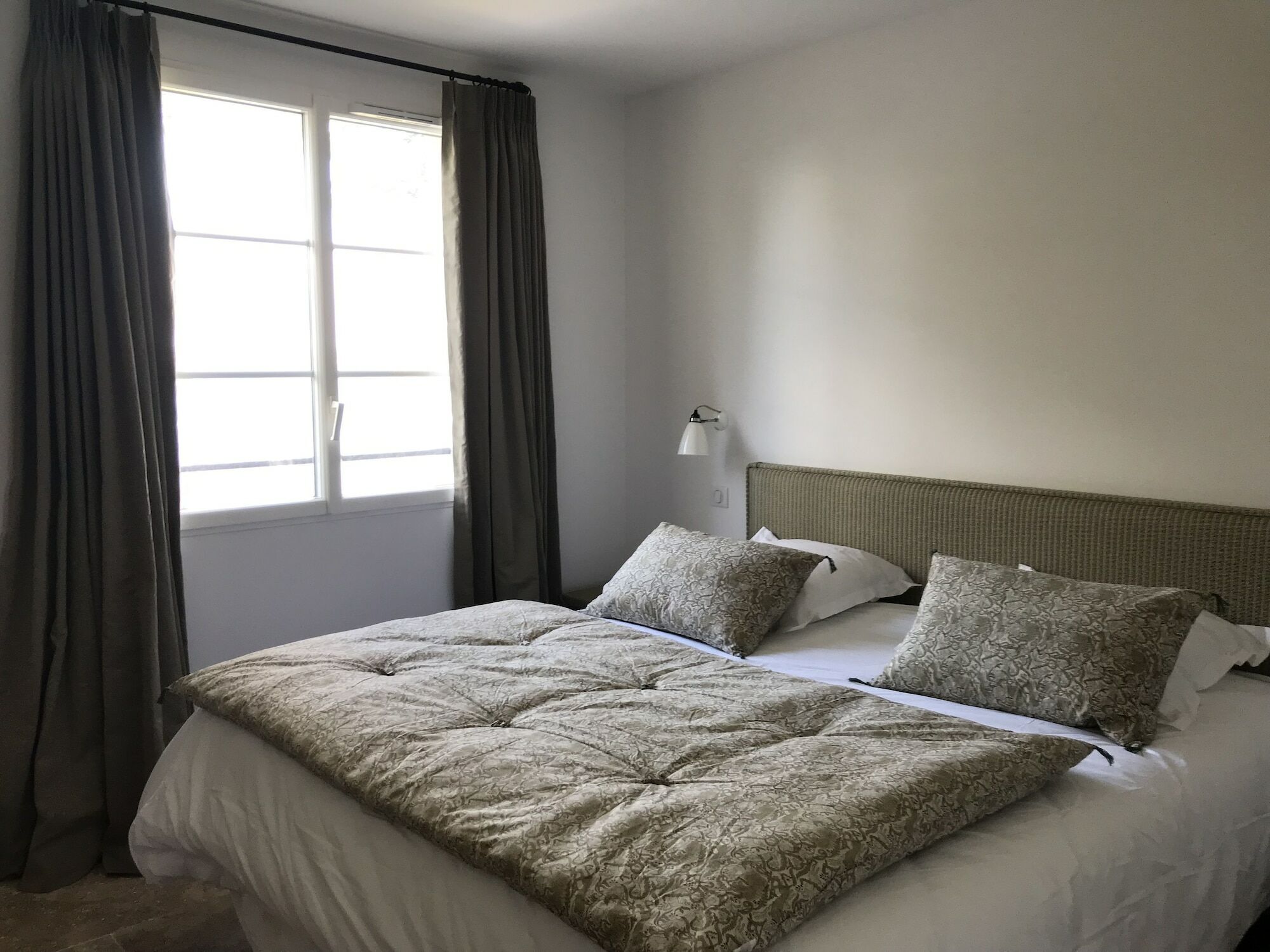 La Bergerie Neuve Bed & Breakfast Sete Exterior photo